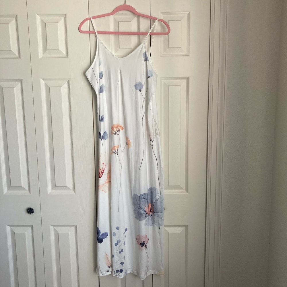 White spaghetti strap floral summer dress